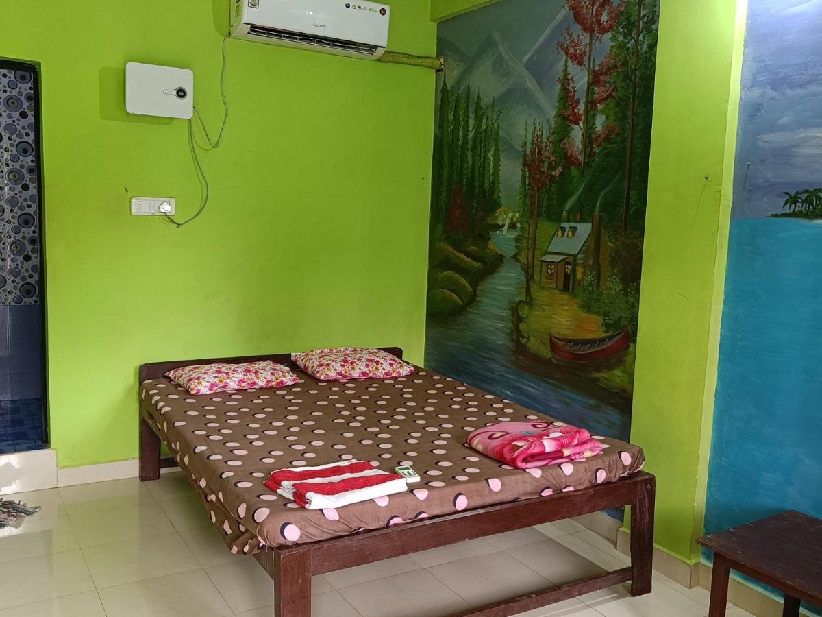 Est Hem Guesthouse Arambol Exterior foto